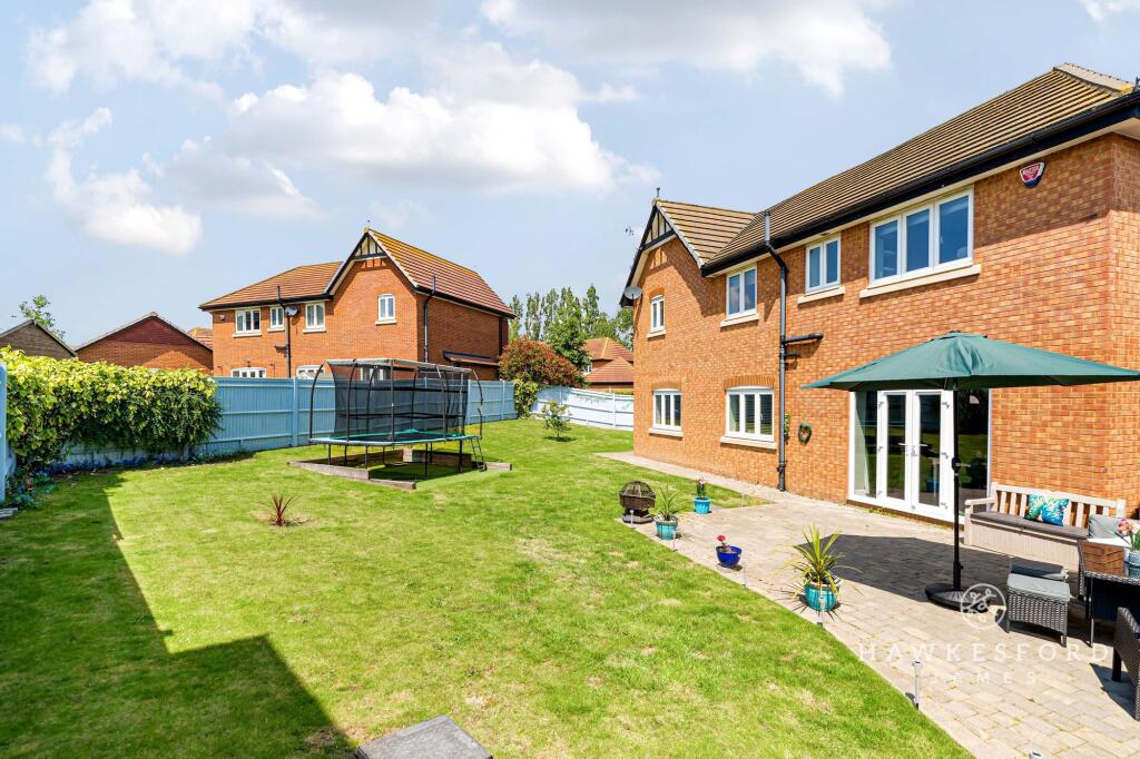 Kingsborough Drive, Eastchurch - Garden