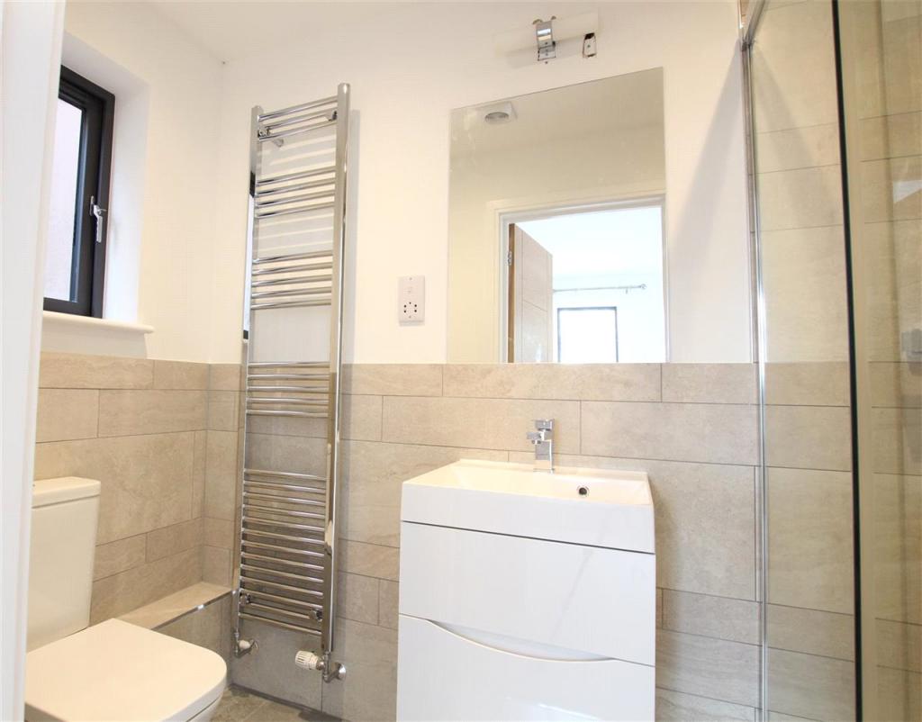 En Suite Bathroom