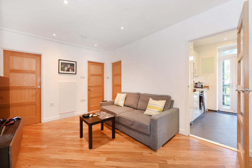 14 Timbrell Place...