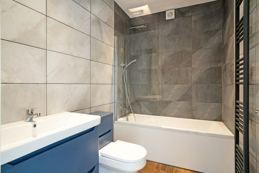 61633-88B Lansdown Road Cheltenham - (18)_low.jpg