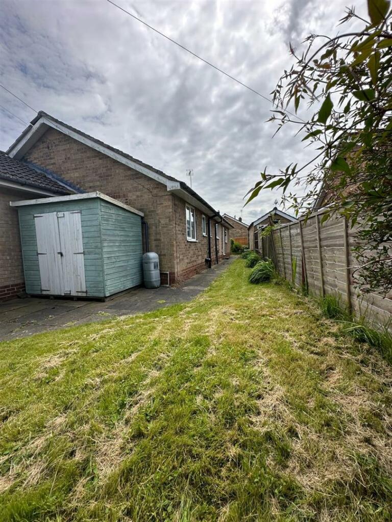 Rear Garden 6.jpg