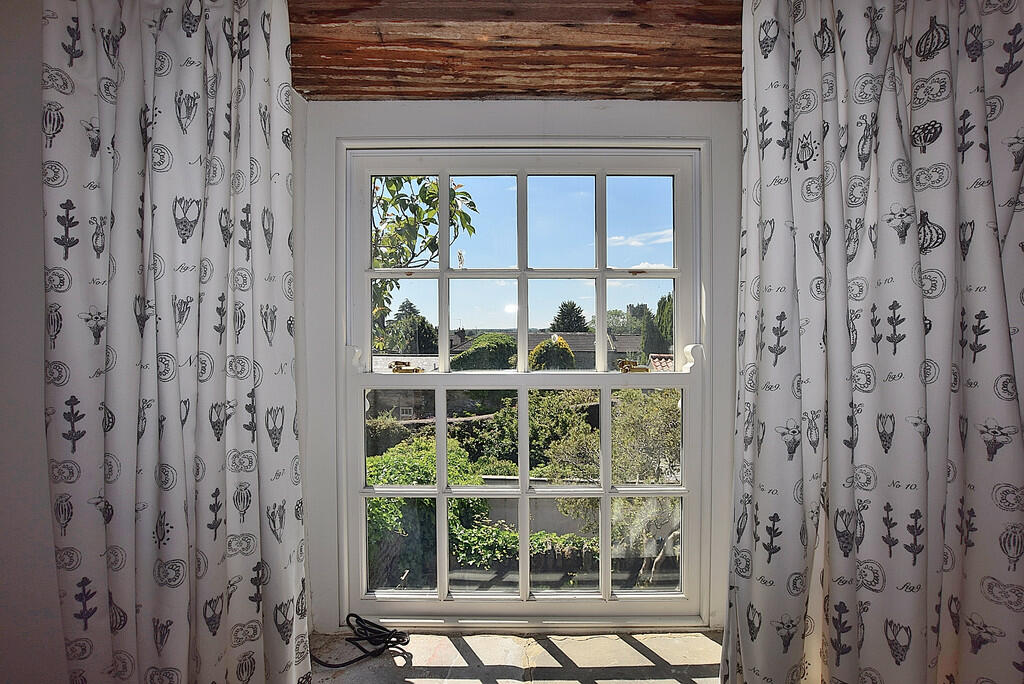 bedroom window_01