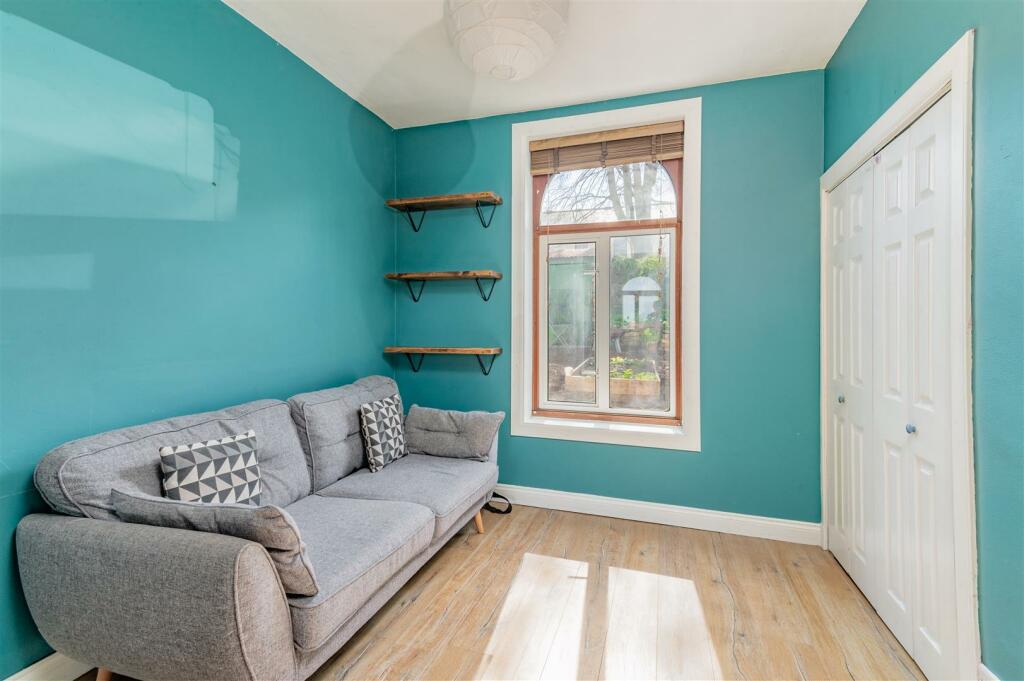 13 Isla Place Albert Street Tayport-3.jpg