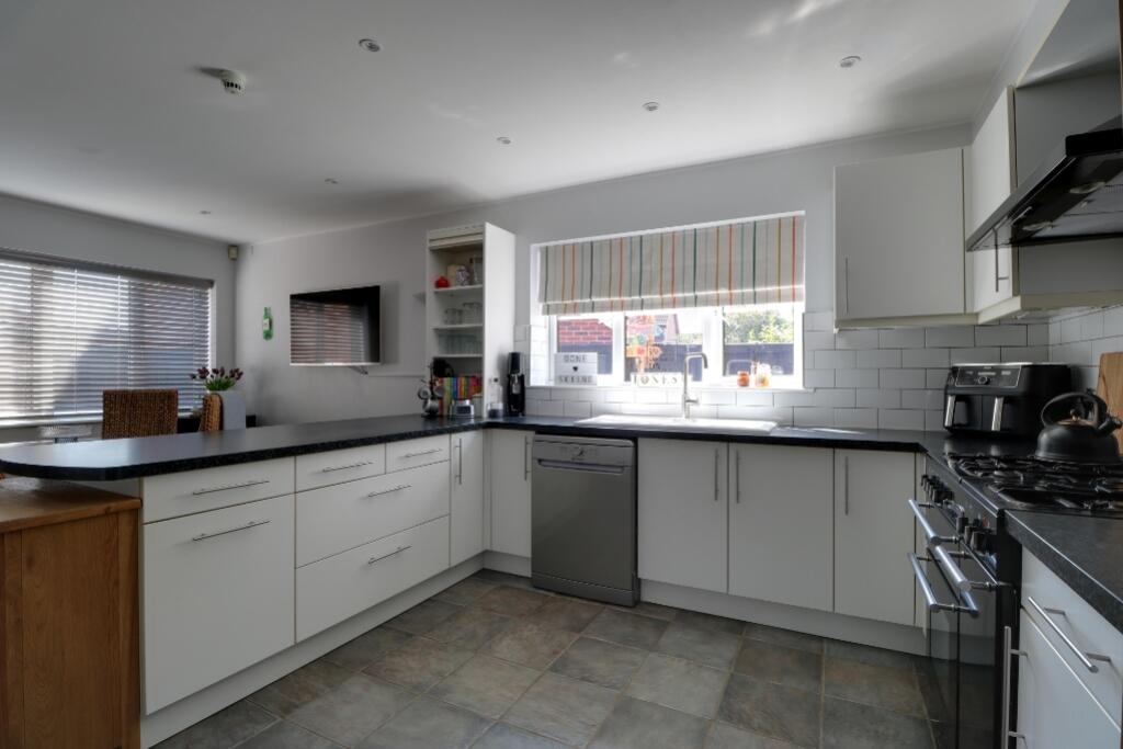 Kitchen Breakfast Room