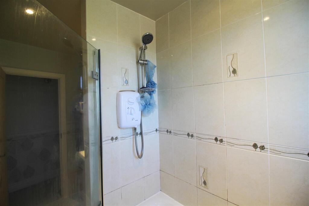 Shower.jpg