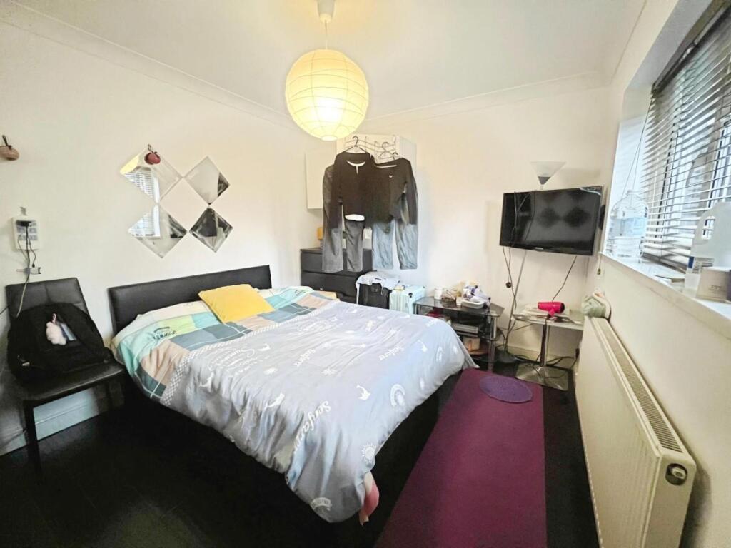Bedroom.jpg