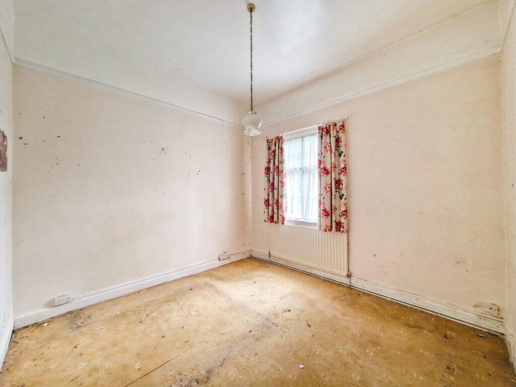 Hawthornden Manor - Bedroom 1