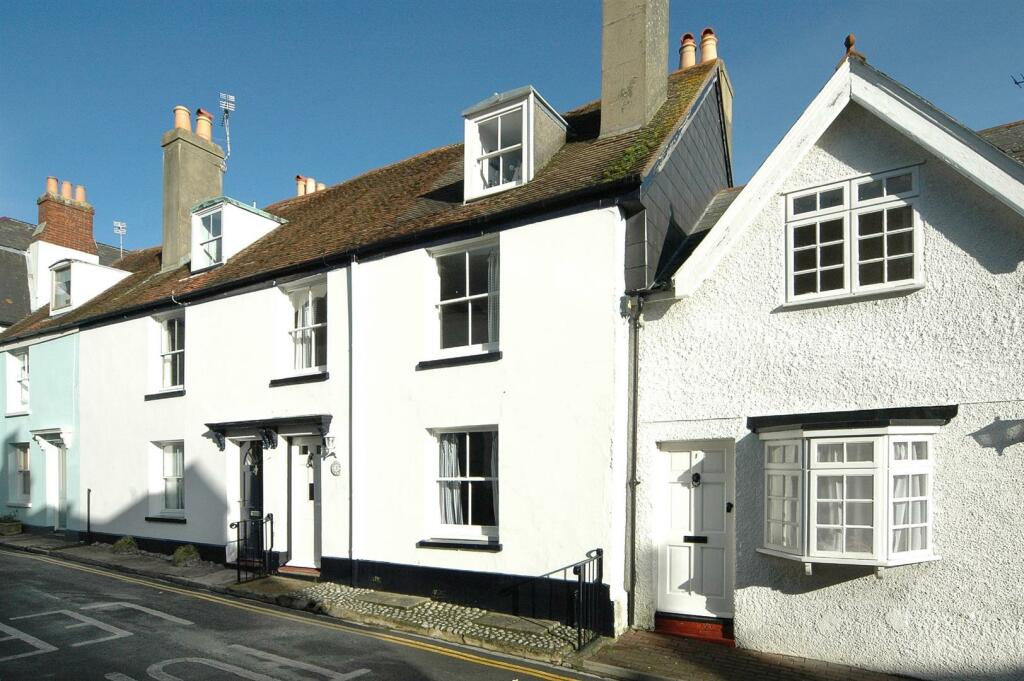Spyglass Cottage