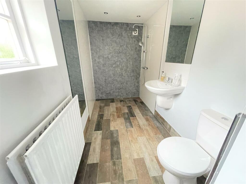 WET ROOM