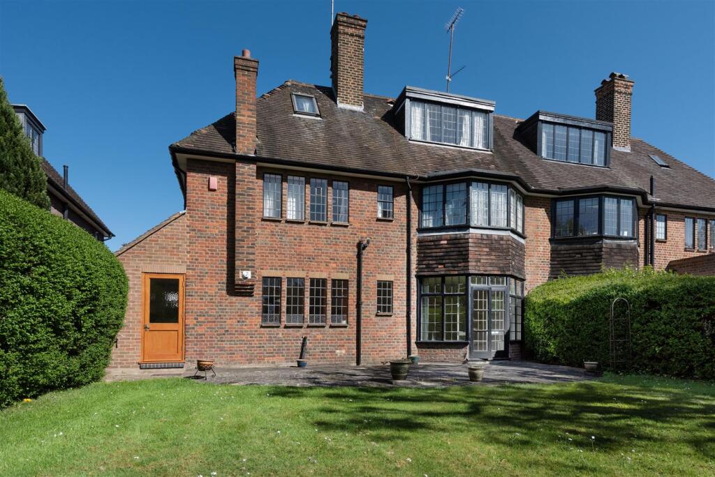 D0349 60 southway rExtL.jpg