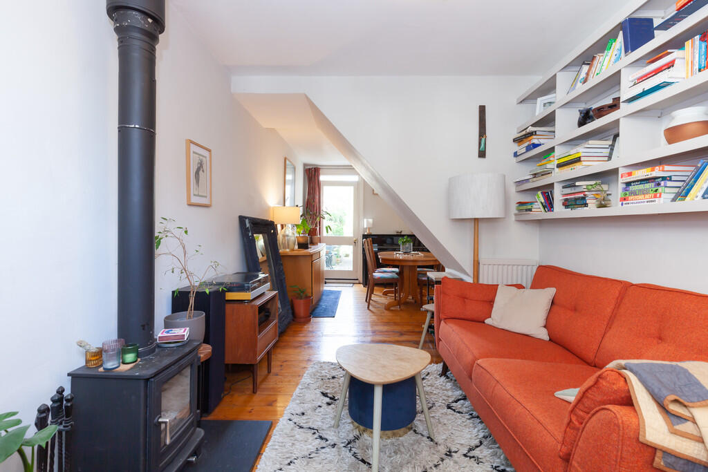 Living Area- Angl...