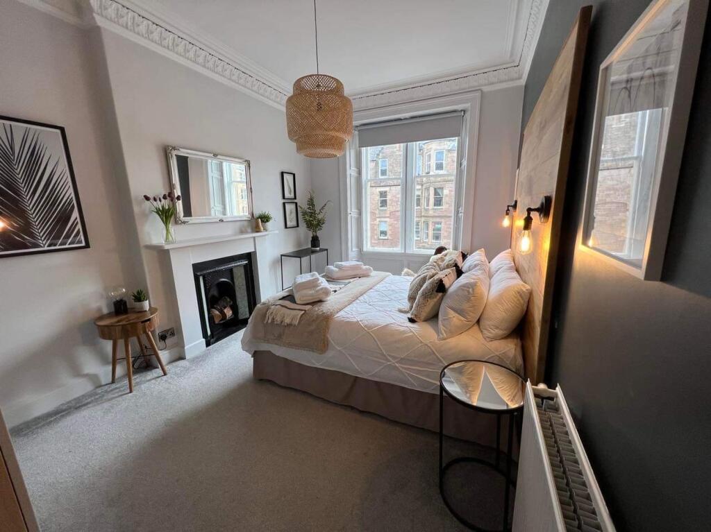 Bedroom 1.2