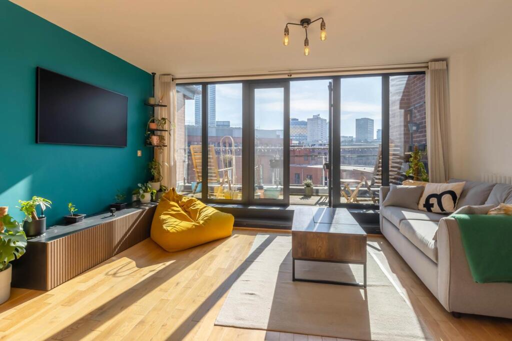 Lounge/kitchen
