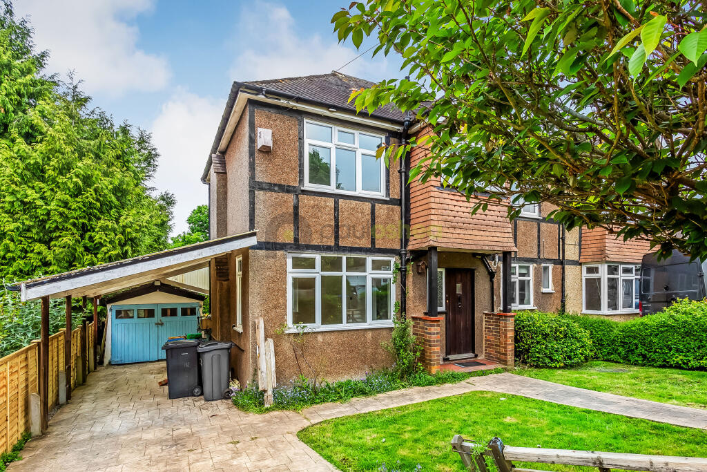 112-Reddown-Road-26