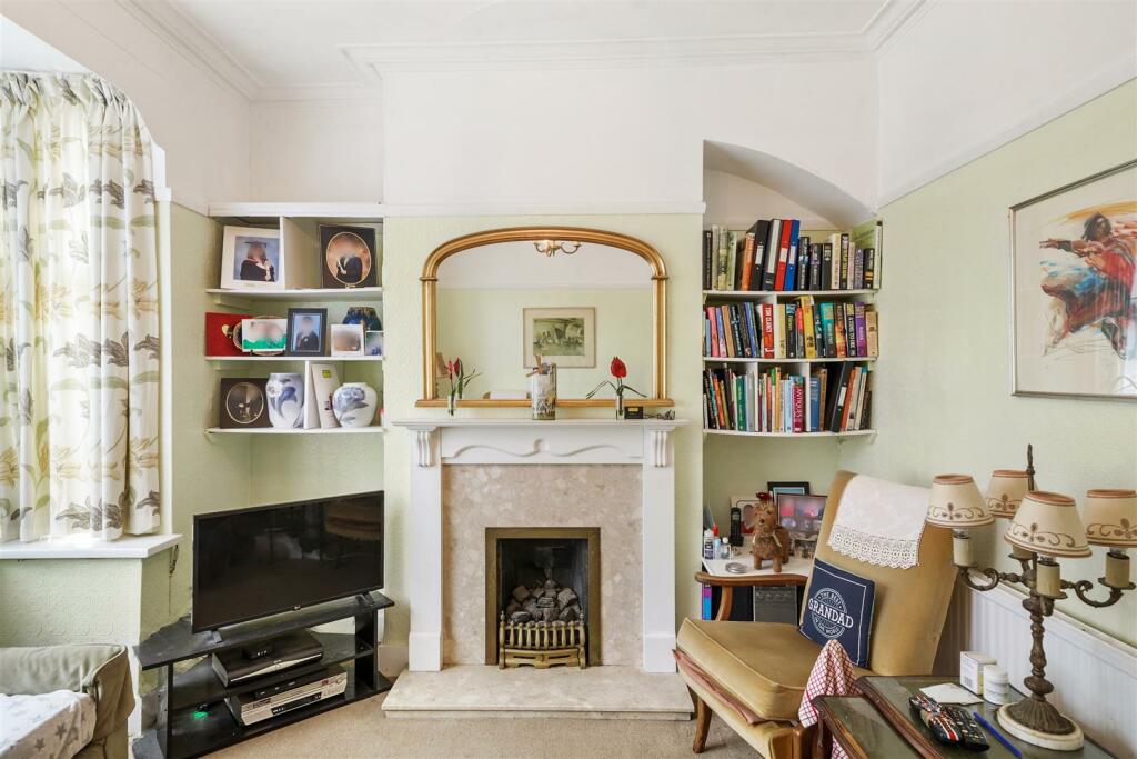 Fireplace.jpg