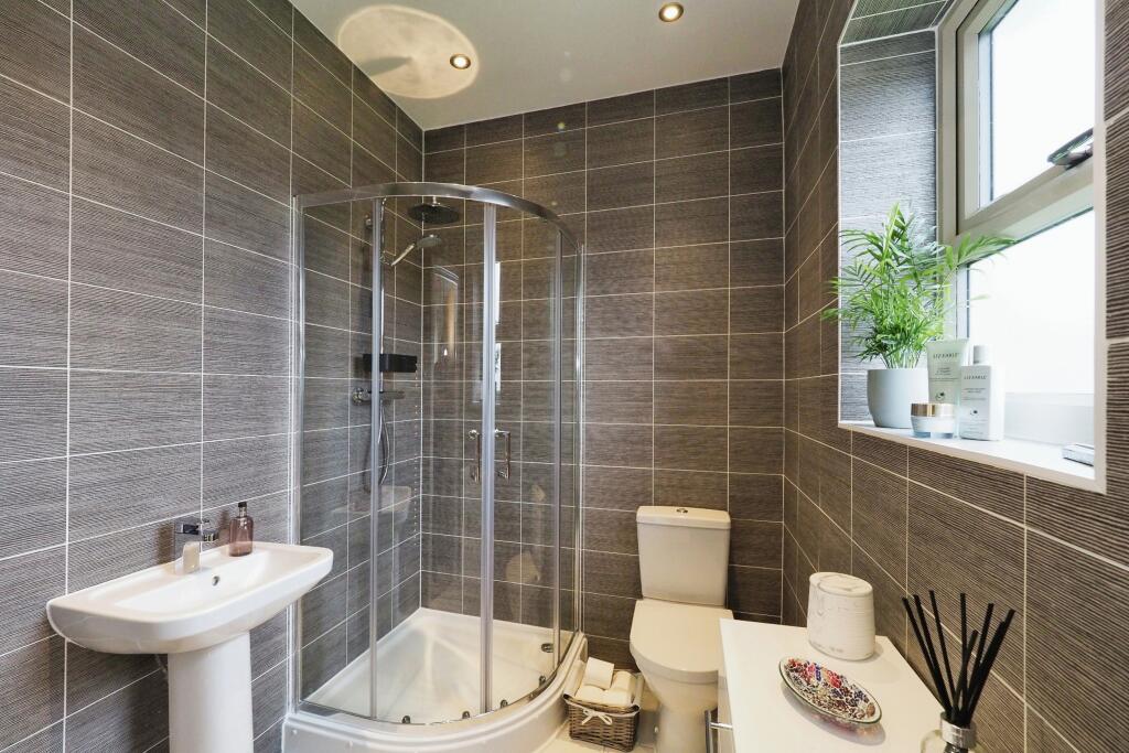 En-suite Shower Room