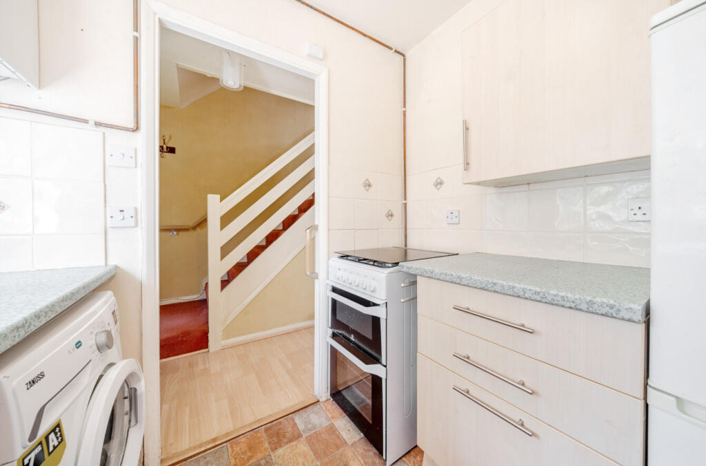 1306078-5-684972a...