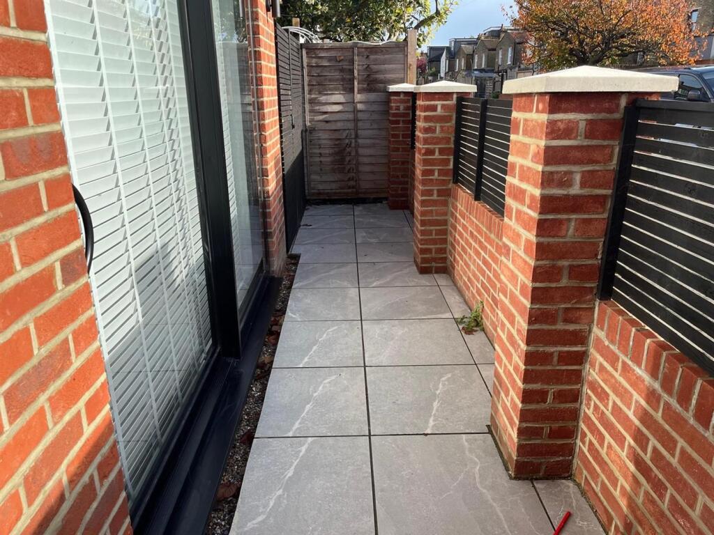 Front garden.jpg