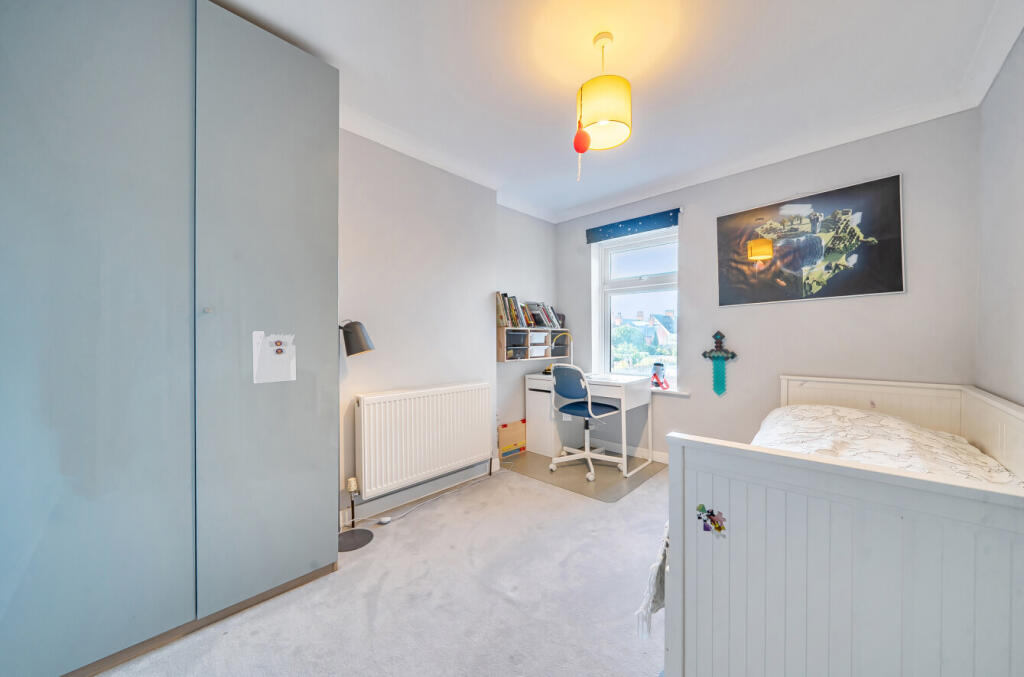 1385683-22-692f15...