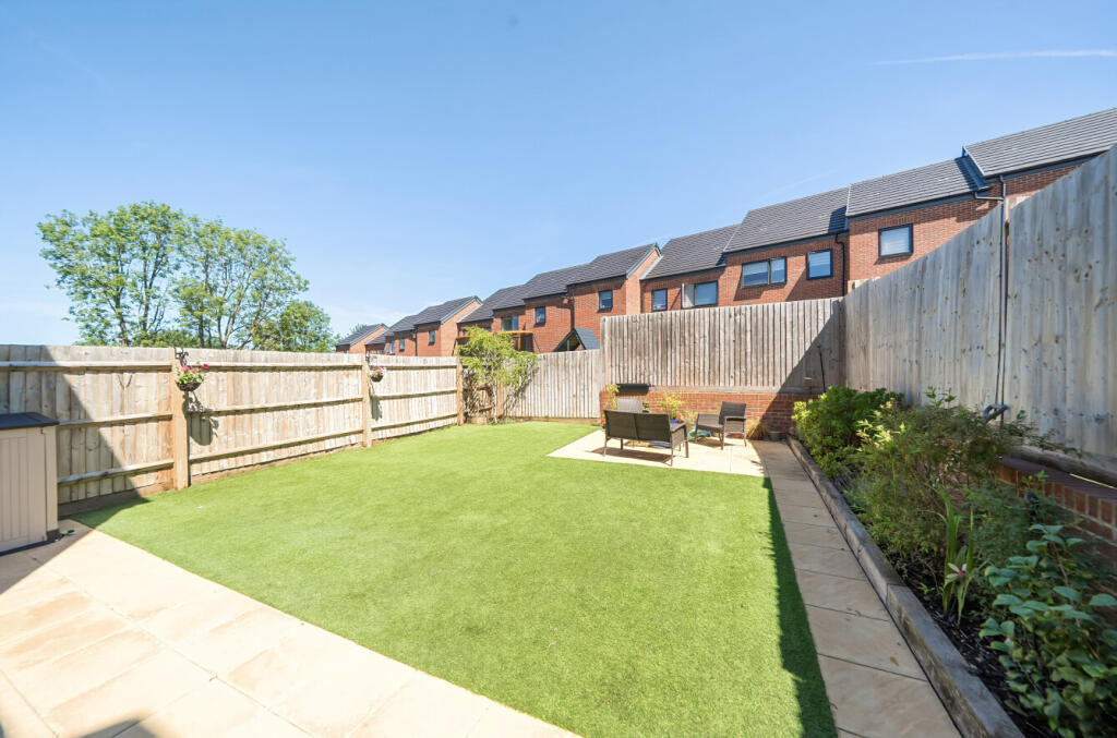 1321309-1-686fb2c...