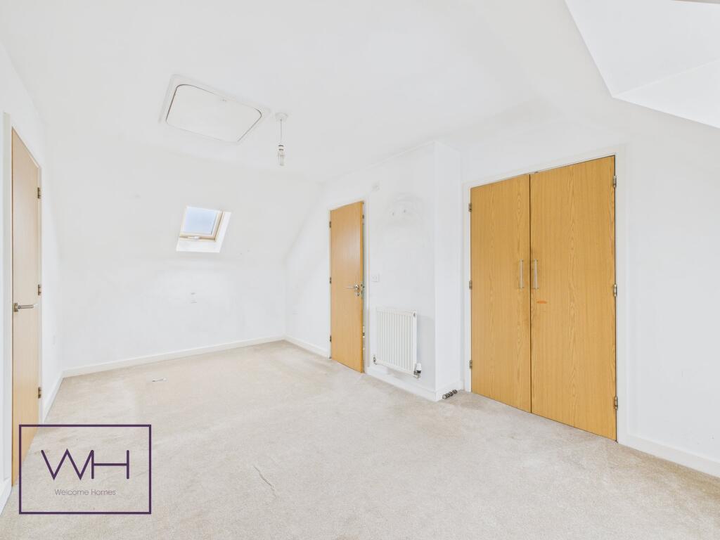 CAM03785G0-PR0303-ST