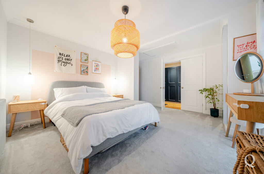 e6ede8a5-e198-41b...