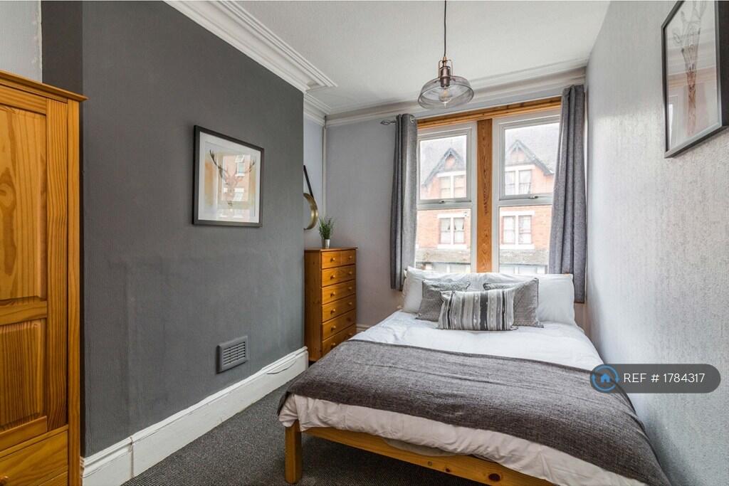 Room 3 (485/Month)