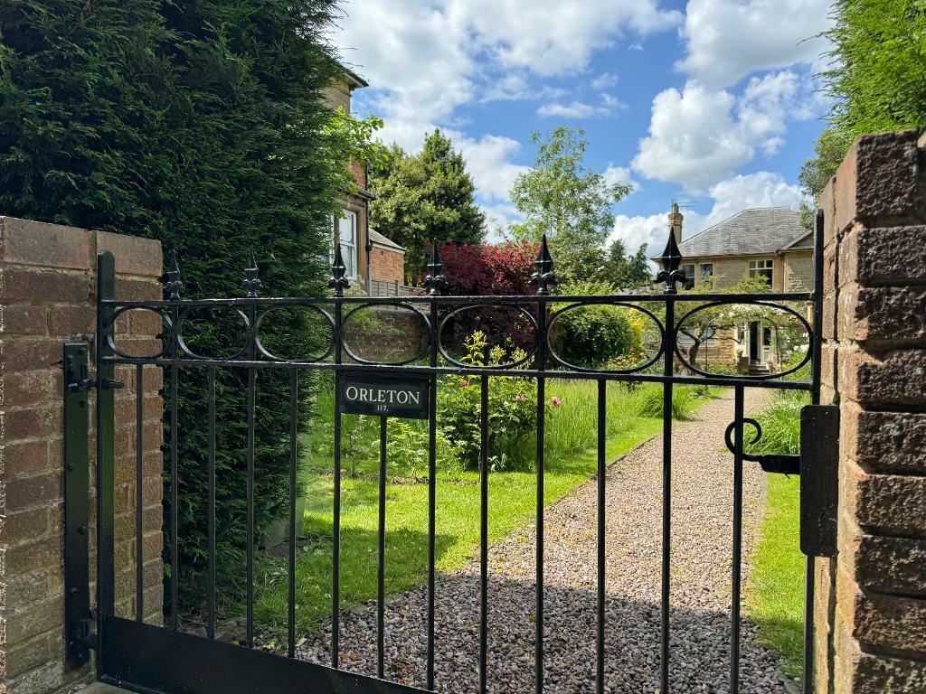Gate off Worcester Road