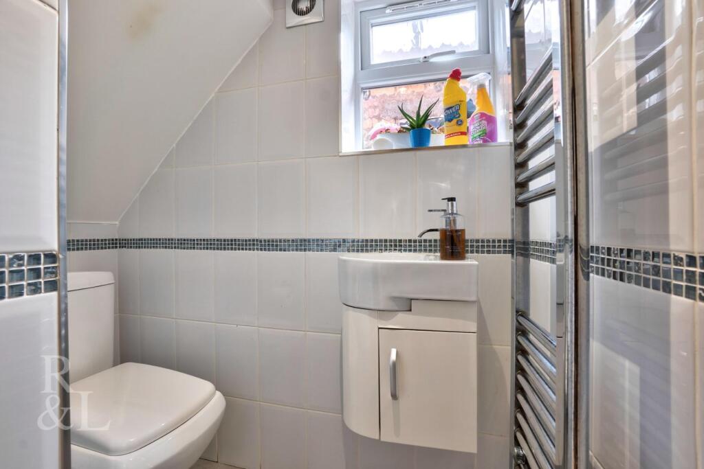 40 Peterdale (2).jpg