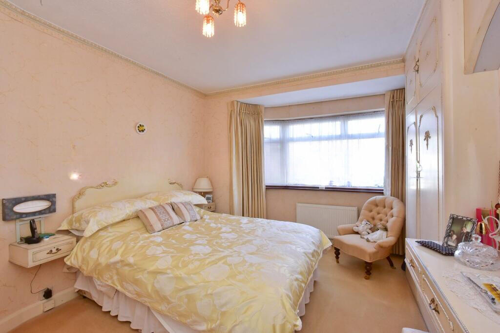 tinywow_142904_28...