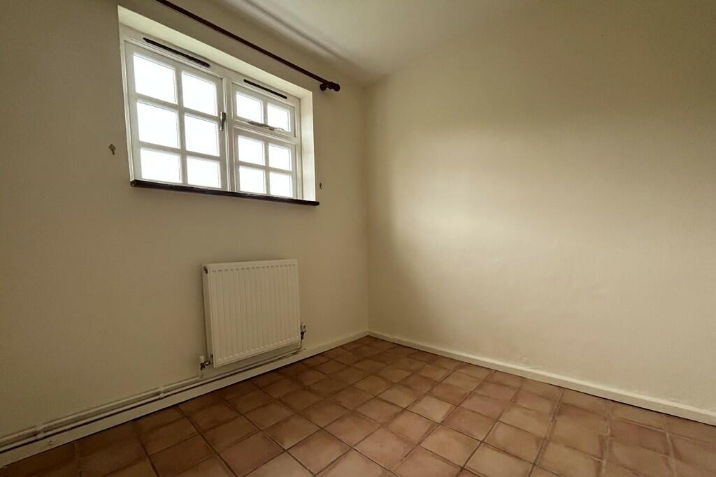 Bedroom/Study