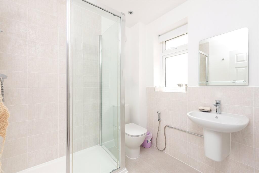 Bed Two En Suite