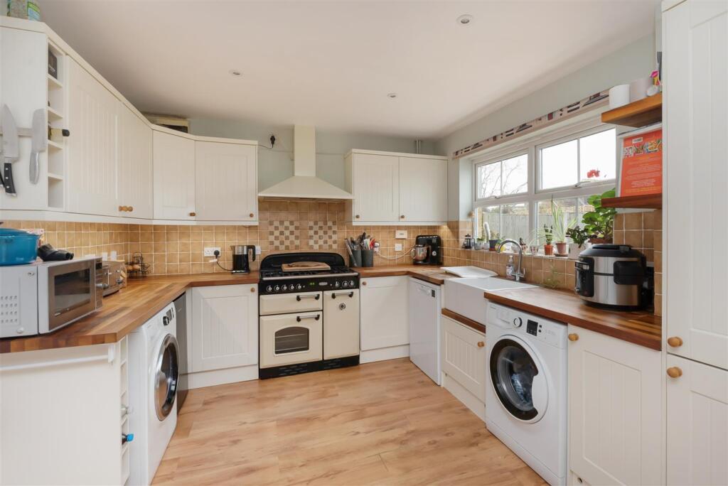 Ladysmith Grove, Seasalter, Whitstable