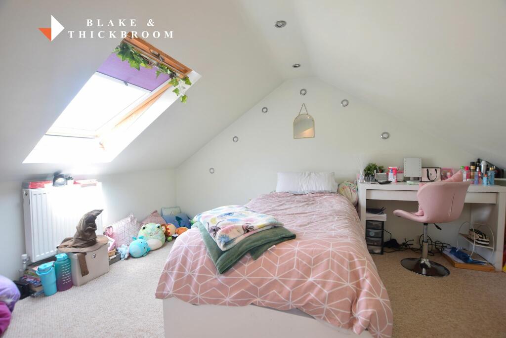 FIRST FLOOR: BEDROOM THREE
