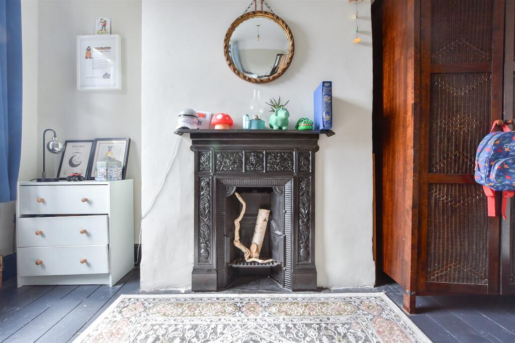 Internal Feature