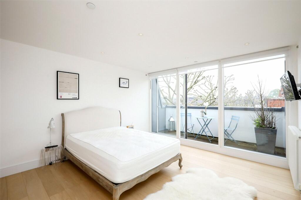 Double Bedroom