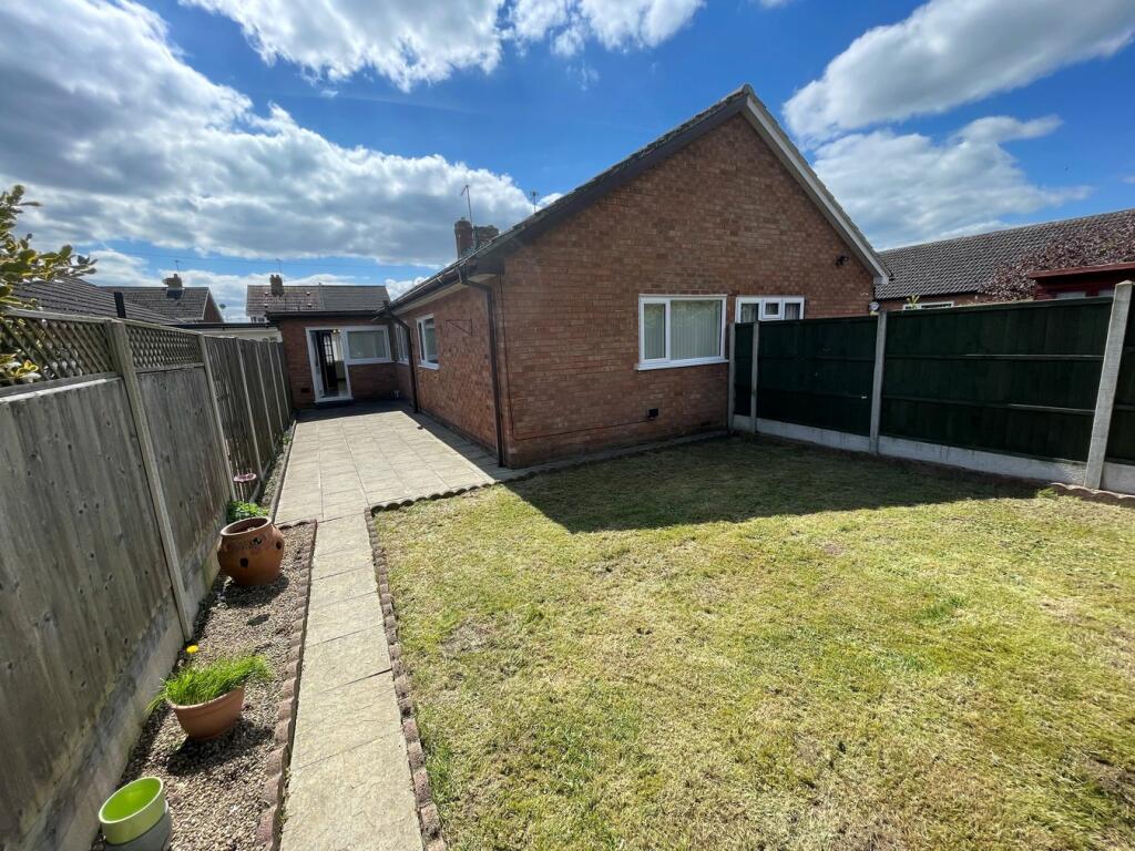Rear Aspect