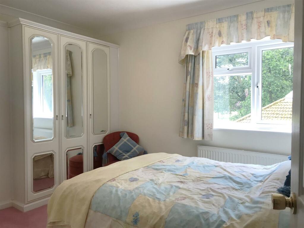 Bed 2.JPG