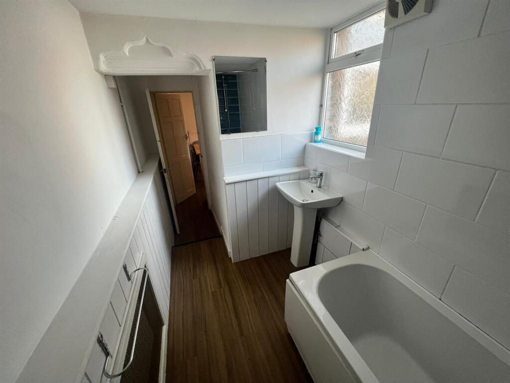 Ground Floor Bathroom