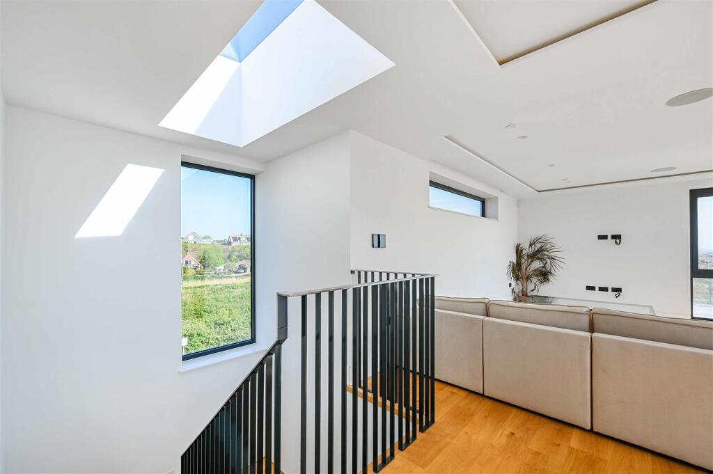 BEACH END - TN354EH (68).jpg