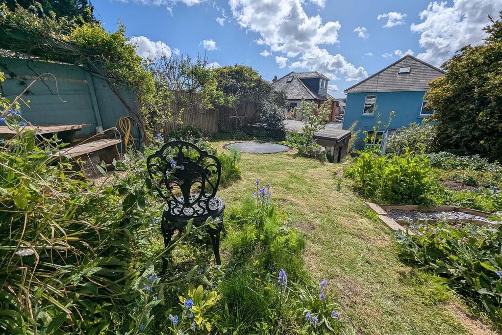 PXL_20250416_1328...