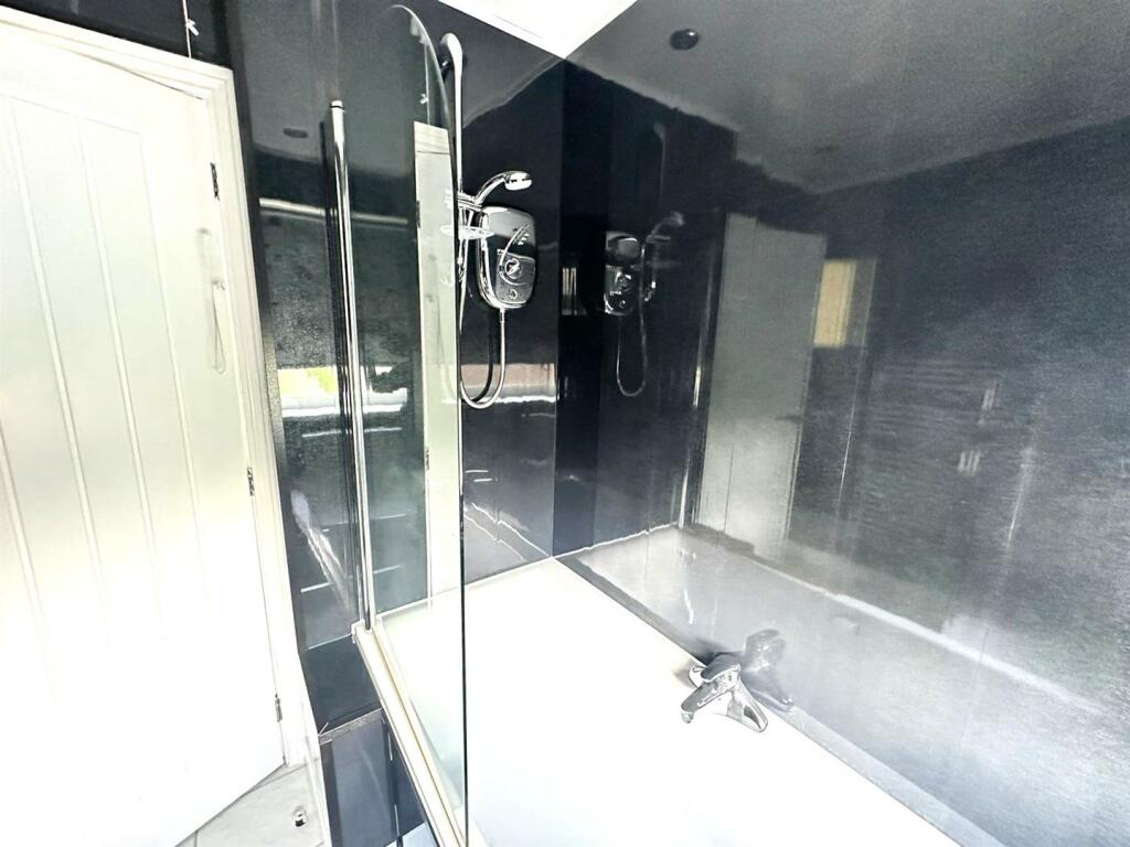 WhatsApp Image 2024-05-17 at 12.33.01 (3).jpeg