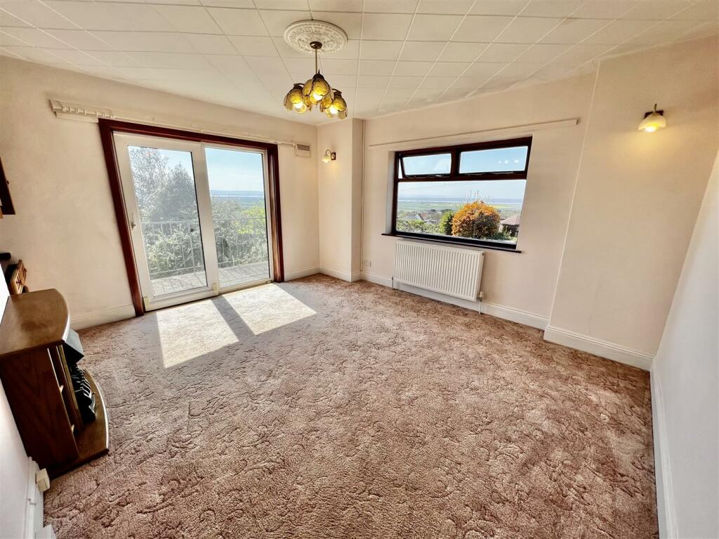 Lounge/Annex Lounge