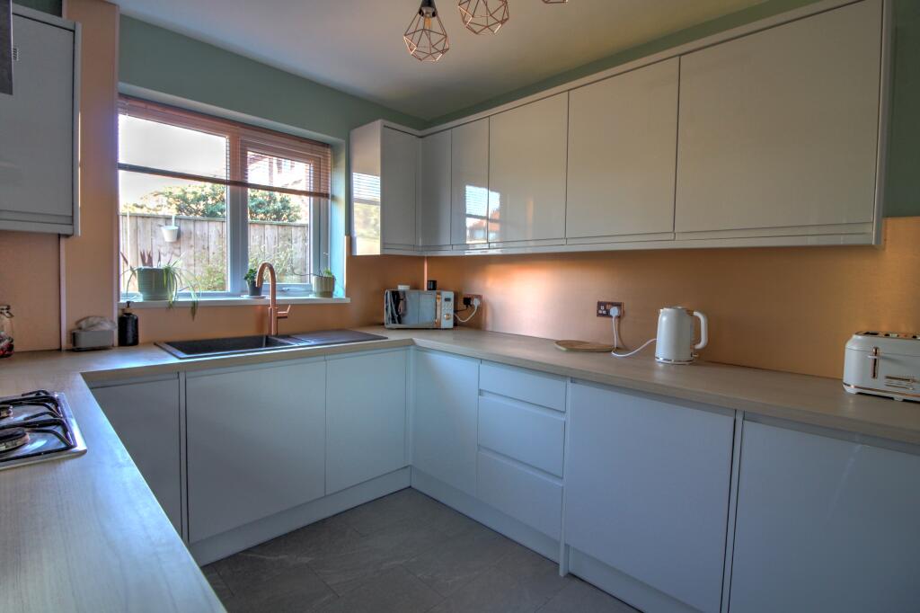 IMG_2988_89_90_Optimizer