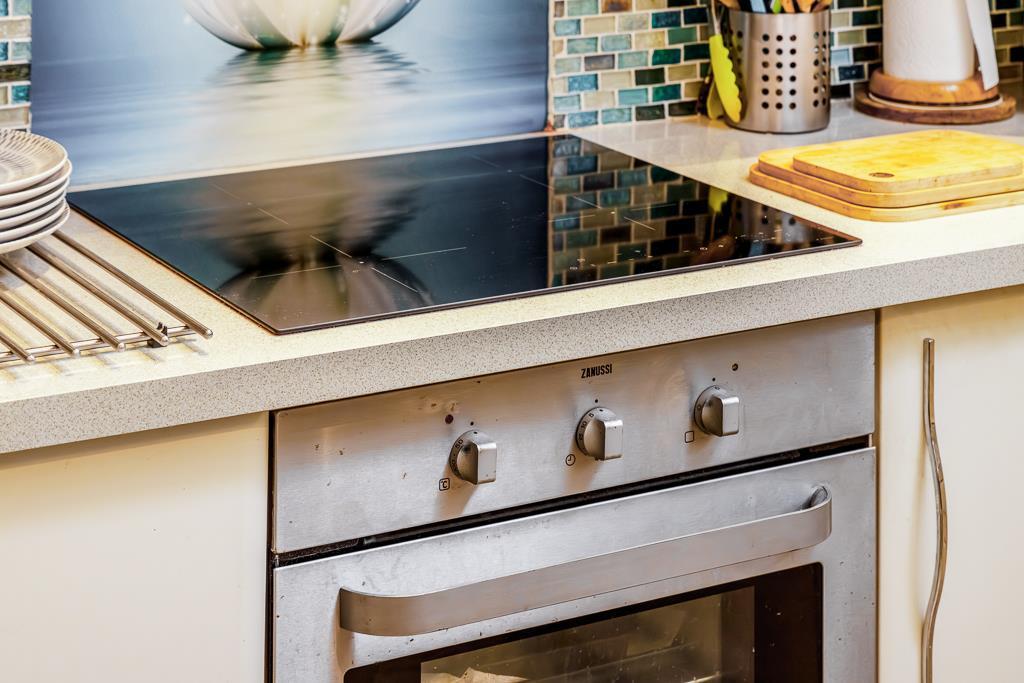 12 North Parade (Holbeach)-39.jpg