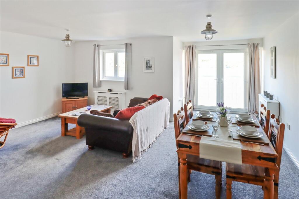 Living / Dining Room