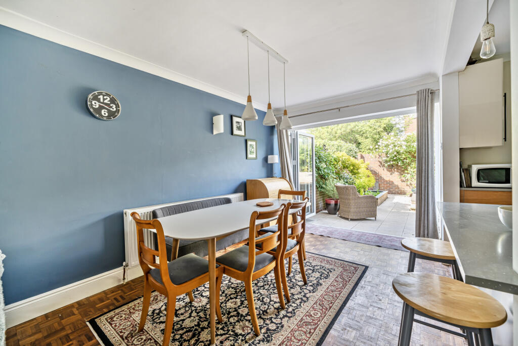 1293261-11-682ca7...