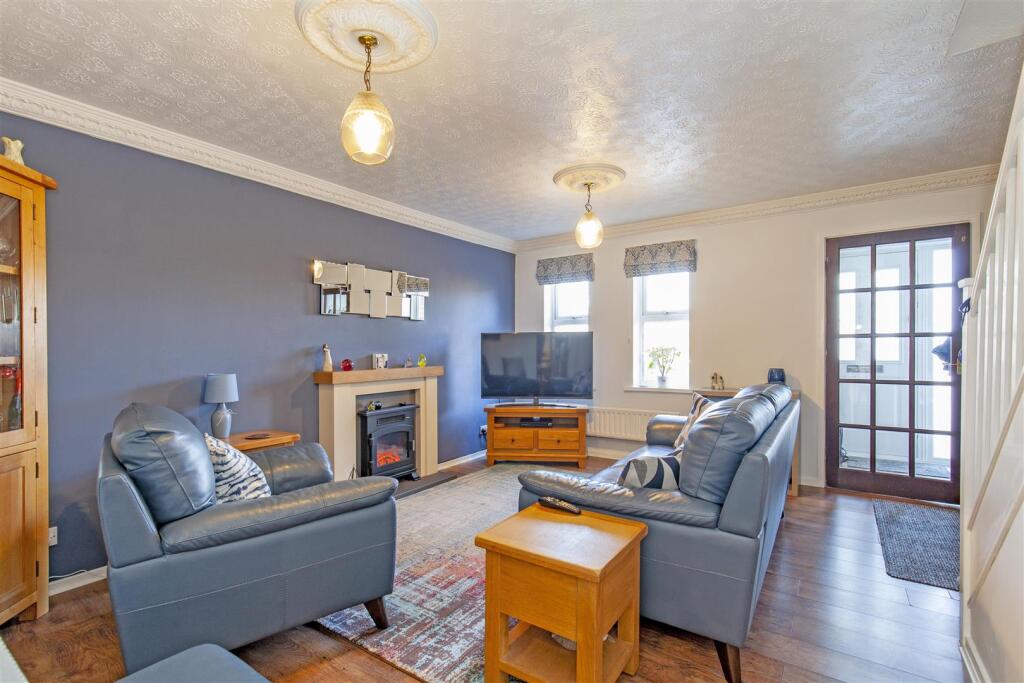 Reception Room-4.jpg