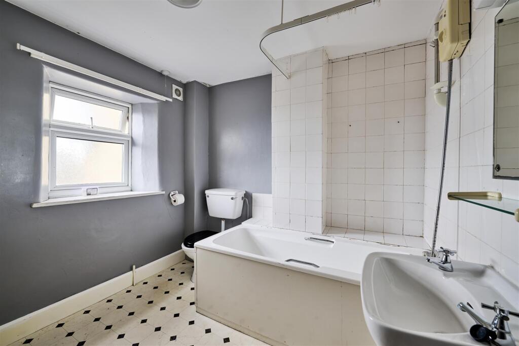 11-13 Stoke Hill Oun