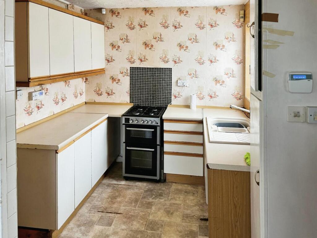 16275441-Kitchen 201.jpg